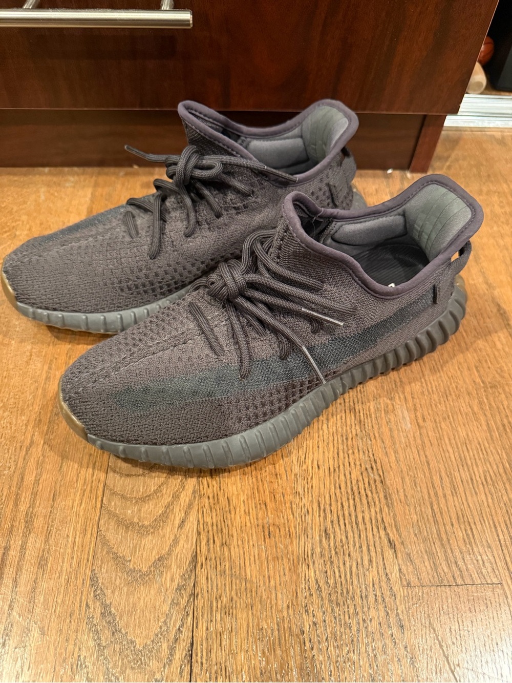 Adidas Yeezy Boost 350 V2 Cinder FY2903 Sz 8.5